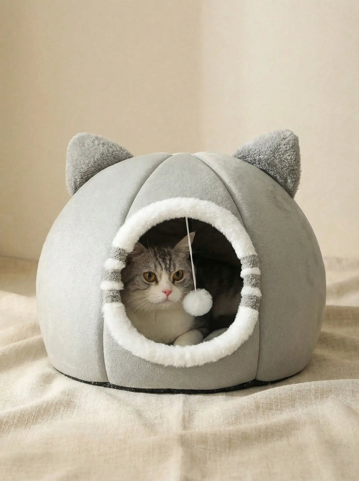 Washable SuperSoft Pet Bed Featuring AntiSlip Fiber Base
