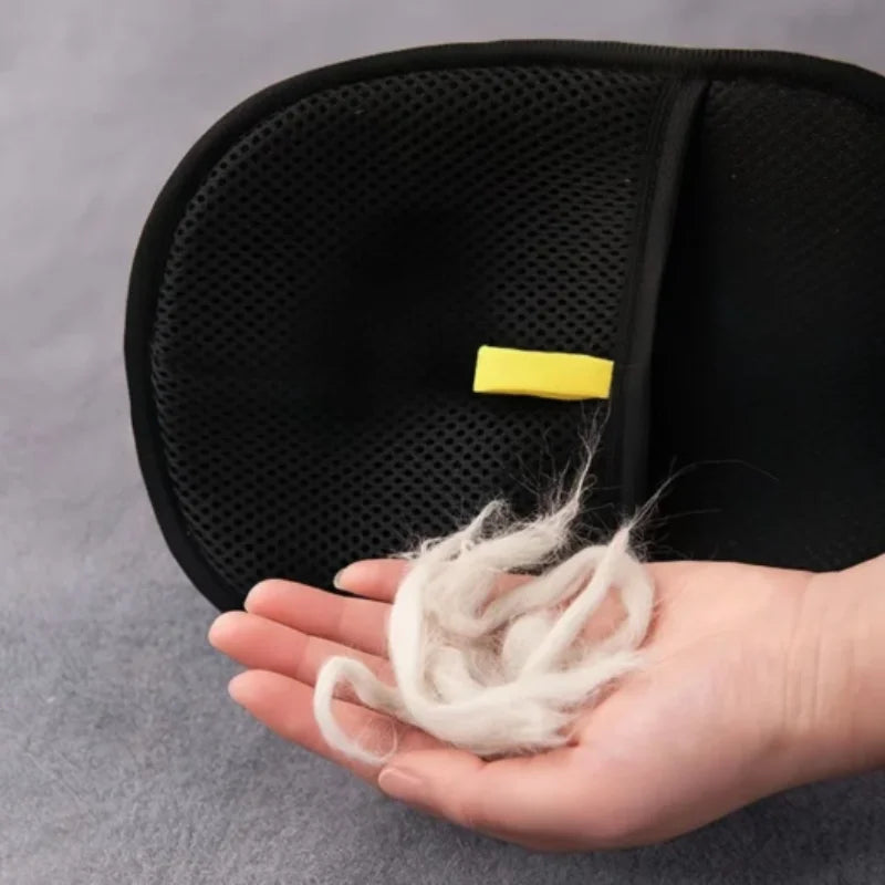 Effective Pet Grooming Gloves For Removing Cat And Dog Hair